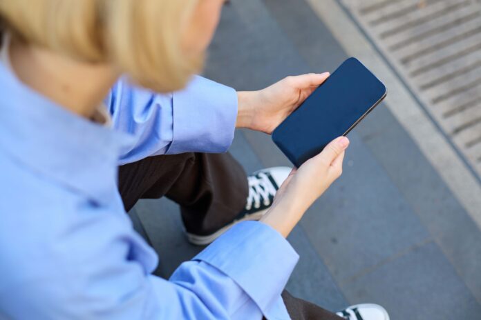 Svarīgi, sociālie tīkli, Grieķija, bērnu drošība internetā, Eiropas Savienība, sociālo tīklu aizliegums,