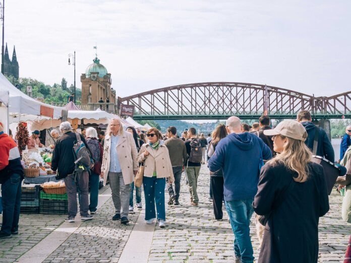 Svarīgi, Eiropas Savienība, demogrāfija, Eurostat, populācija, iedzīvotāju novecošanās, migrācija