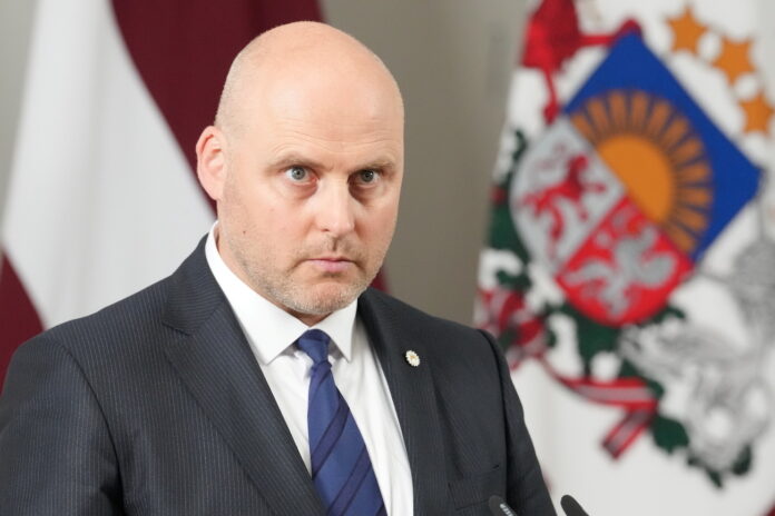 Andris Kulbergs, jaunā valdība, plaša koalīcija, Apvienotais saraksts, Evika Siliņa, Rail Baltica, airBaltic, Latvijas politika, valdības veidošana, Saeima, Finanšu ministrija, budžeta pārskatīšana, JV, Progresīvie, koalīcijas sarunas