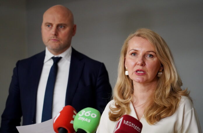 Andris Kulbergs, jaunā valdība, koalīcijas sarunas, Jaunā Vienotība, AS, ZZS, Nacionālā apvienība, valdības veidošana, fiskālā disciplīna, Latvijas valdība, valsts drošība, budžets, politiskās sarunas, valdības koalīcija, Evika Siliņa