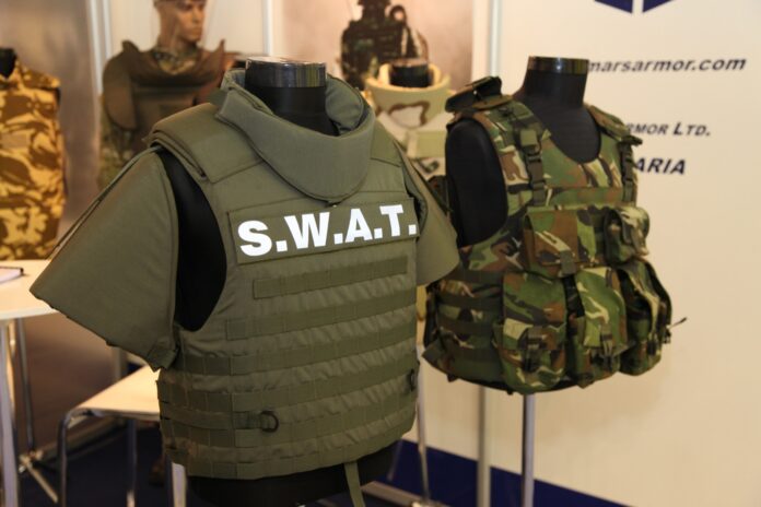 Svarīkgi, Francija, Izraēla, aizsardzības industrija, ieroču izstāde, bruņojums, Eurosatory