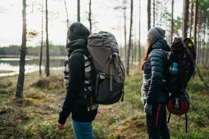 Ilustratīvs foto ar pārgājiena dalībniekiem