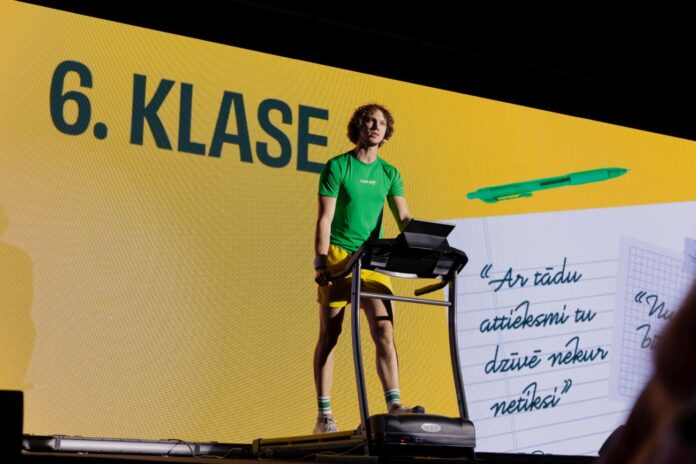Kārlis Arnolds Avots uz skrejceliņa