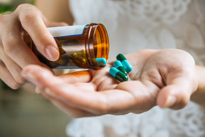 bezrecepšu zāles, Zāļu valsts aģentūra, ZVA, zāļu patēriņš Latvijā, zāles nav konfektes, ibuprofēns, ksilometazolīns, omeprazols, pretsāpju zāles