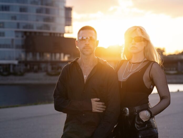 Mūziķi DJ Ella un Markus Riva