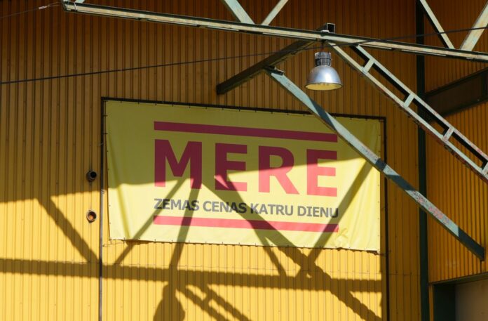 “Mere” veikala izkārtne