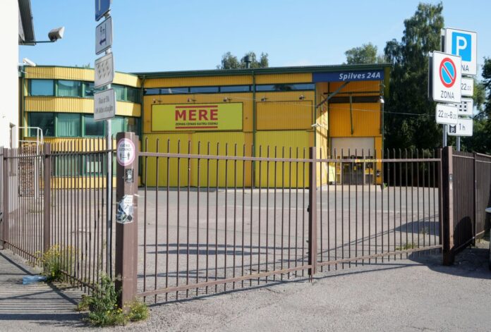 Slēgtais “Mere” veikals