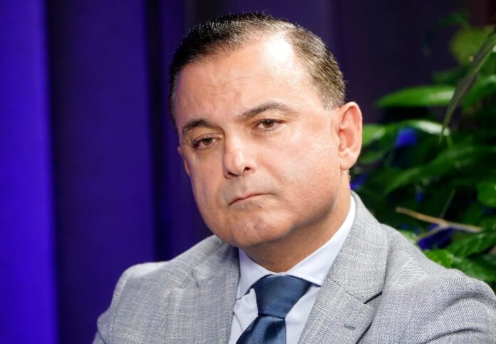 veselības ministrs Hosams Abu Meri